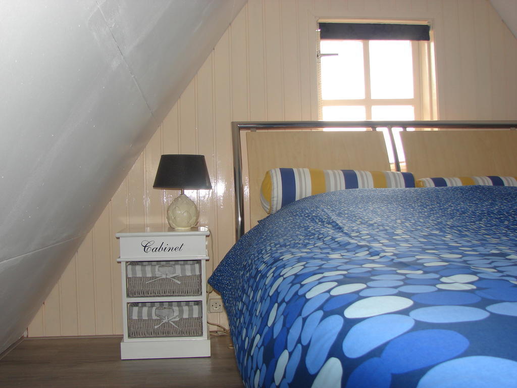 De Weg Naar Het Strand Bed & Breakfast Егмонд ан Зее Стая снимка